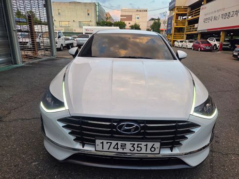 Hyundai Sonata 2.0 Premium — пробег 113 154 км — фото 1 из 5