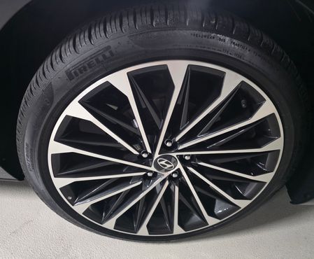 Hyundai Grandeur Calligraphy — пробег 13 000 км — фото 5 из 5