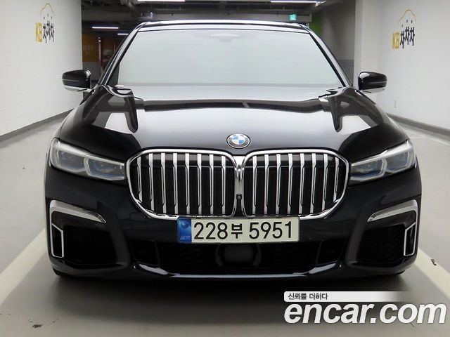 BMW 7-Series 740i M Sport — пробег 142 978 км — фото 1 из 5