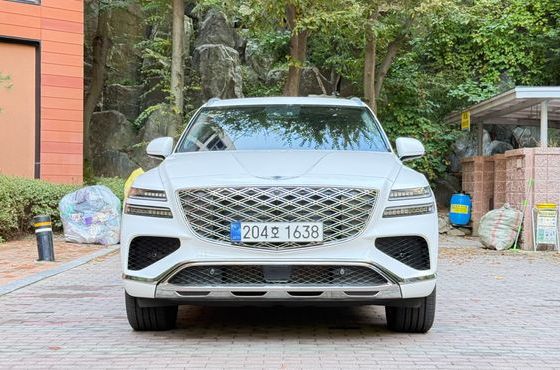 Genesis GV80 2.5T Gasoline 2WD — пробег 31 840 км — фото 1 из 5
