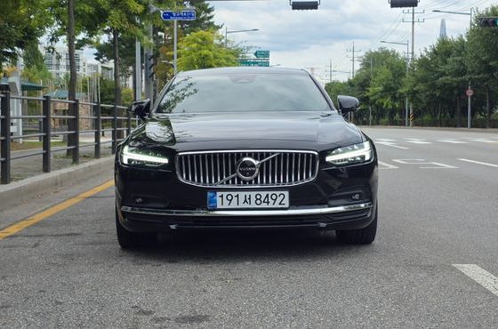 Volvo S90 B5 Ultimate Bright — пробег 26 125 км — фото 3 из 5