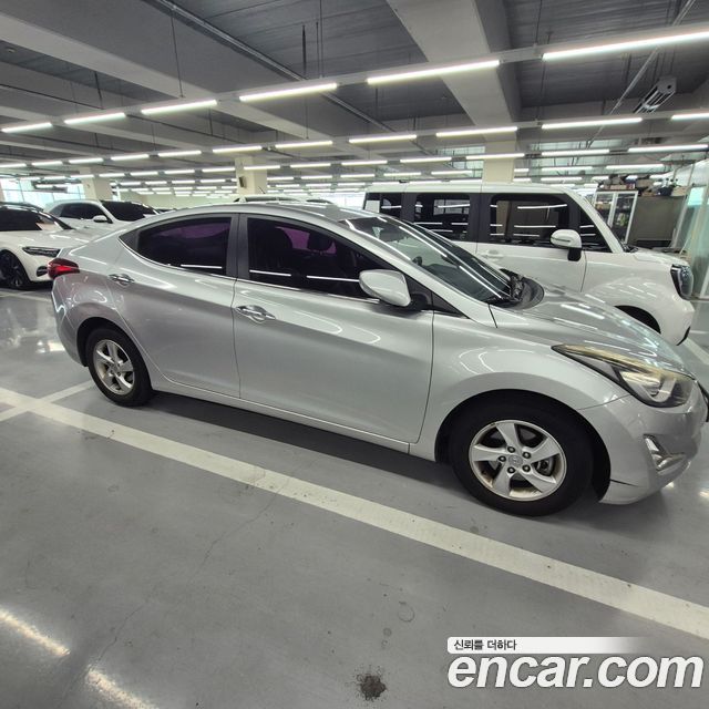 Hyundai AVANTE 1.6 GDi Smart Standard — пробег 213 831 км — фото 2 из 5