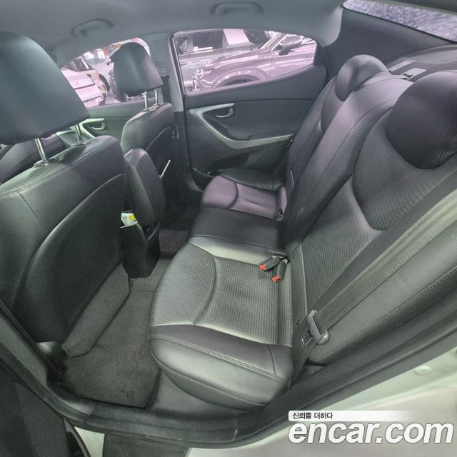 Hyundai AVANTE 1.6 GDi Smart Standard — пробег 213 831 км — фото 5 из 5