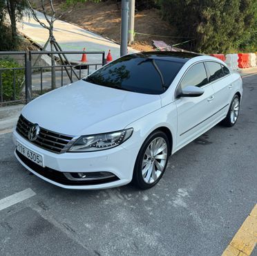 Volkswagen CC 2.0 TDI BlueMotion — пробег 175 км — фото 1 из 5