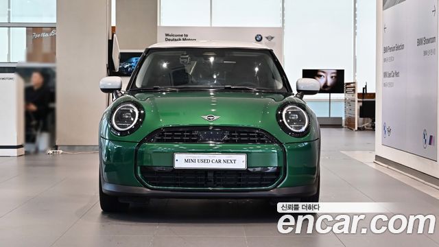 Mini Cooper Classic — пробег 9 491 км — фото 2 из 5