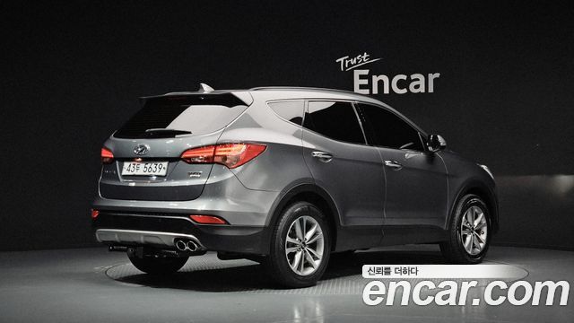 Hyundai Santafe Diesel(e-VGT) 2.0 4WD Premium — пробег 138 358 км — фото 2 из 5
