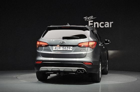 Hyundai Santafe Diesel(e-VGT) 2.0 4WD Premium — пробег 138 358 км — фото 4 из 5