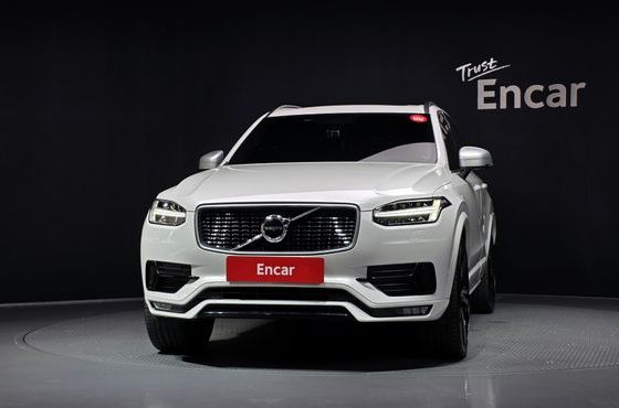 Volvo XC90 D5 R-Design — пробег 90 655 км — фото 3 из 5