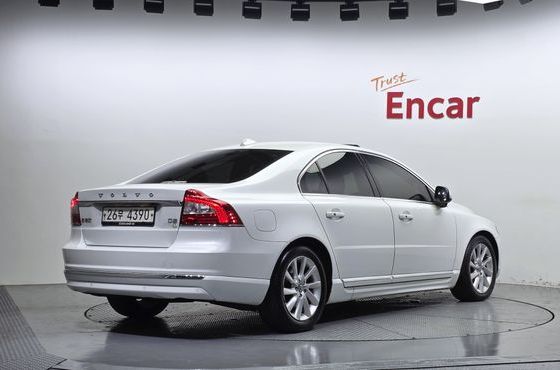 Volvo S80 D2 2nd — пробег 249 050 км — фото 2 из 5