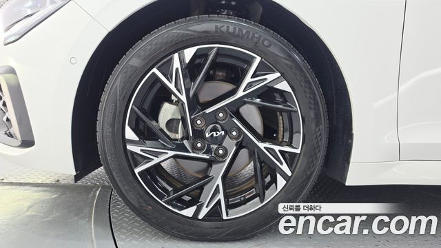Kia K5 из Кореи Encar