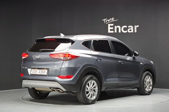 Hyundai Tucson Diesel 2.0 2WD Smart — пробег 88 311 км — фото 2 из 5