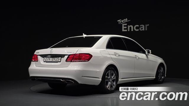 Mercedes-Benz E-Class E220 Bluetec Avantgarde — пробег 67 145 км — фото 2 из 5
