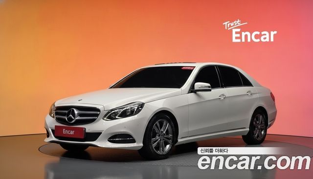 Mercedes-Benz E-Class E220 Bluetec Avantgarde — пробег 67 145 км — фото 1 из 5