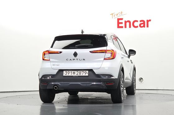 Renault (Samsung) Captur 1.3 TCe Edition Paris — пробег 23 102 км — фото 4 из 5