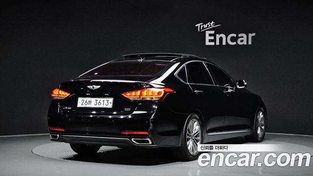 Hyundai Genesis из Кореи Encar