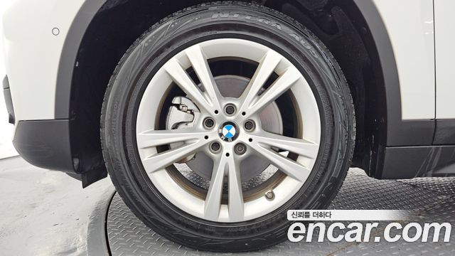 BMW X1 xDrive 18d — пробег 114 740 км — фото 5 из 5
