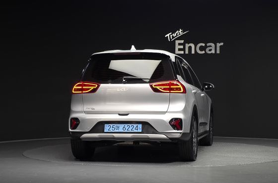 Kia Niro Air — пробег 65 629 км — фото 4 из 5