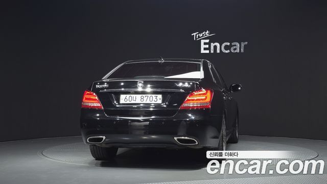 Hyundai Equus из Кореи Encar