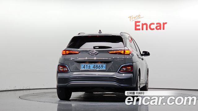 Hyundai Kona Premium — пробег 255 089 км — фото 4 из 5