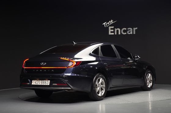 Hyundai Sonata 2.0 Premium — пробег 76 273 км — фото 2 из 5