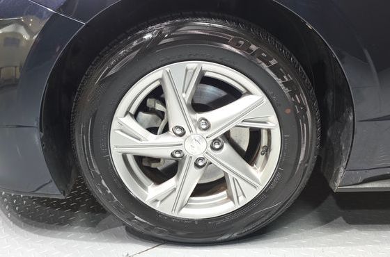 Hyundai Sonata 2.0 Premium — пробег 76 273 км — фото 5 из 5