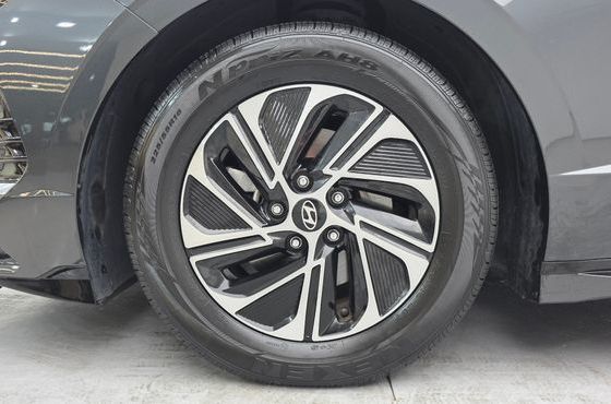 Hyundai Sonata Premium — пробег 94 975 км — фото 5 из 5