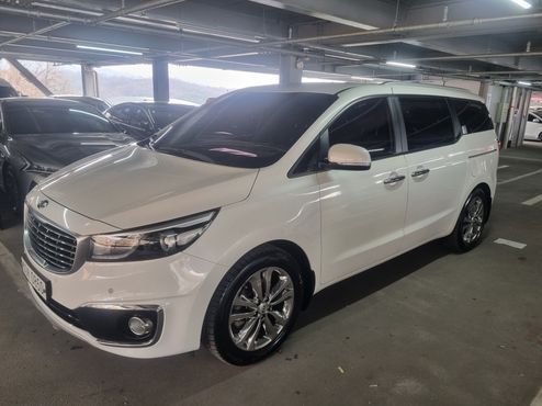 Kia Carnival 9-seater Prestige — пробег 98 601 км — фото 2 из 5