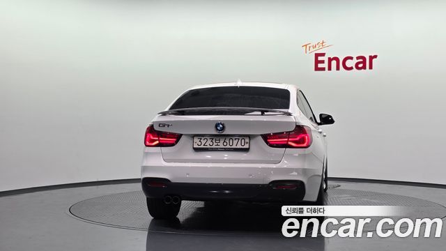 BMW Gran Turismo GT 320d M Sport Premium — пробег 123 330 км — фото 4 из 5