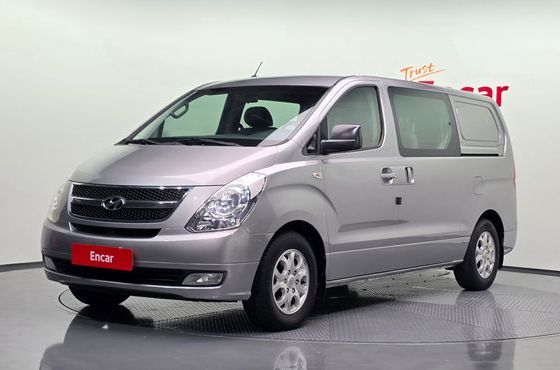 Hyundai Starex 5-Seater VAN CVX Luxury — пробег 160 722 км — фото 1 из 5