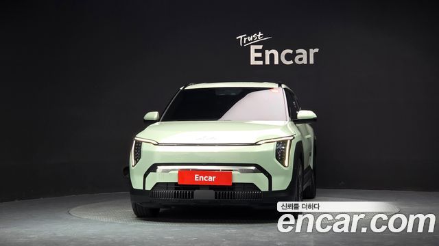 Kia EV3 Long Range 2WD Earth — пробег 132 418 км — фото 3 из 5
