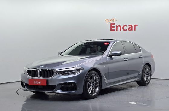 BMW 5-Series 520d xDrive M Sport Package Plus — пробег 222 220 км — фото 1 из 5