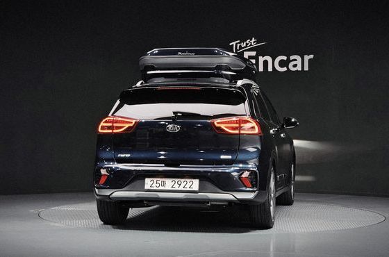 Kia Niro 1.6 HEV Noblesse Special — пробег 84 778 км — фото 4 из 5