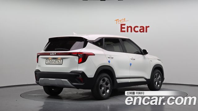 Kia Seltos из Кореи Encar