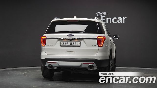 Ford Explorer 2.3 Limited 4WD 5th — пробег 147 295 км — фото 4 из 5