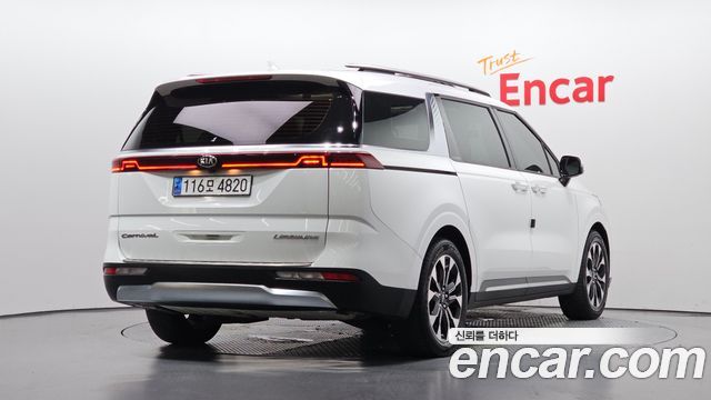 Kia Carnival Gasoline 7-Seater Noblesse — пробег 52 464 км — фото 2 из 5
