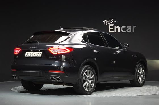Maserati Levante 3.0 Diesel AWD — пробег 97 793 км — фото 2 из 5