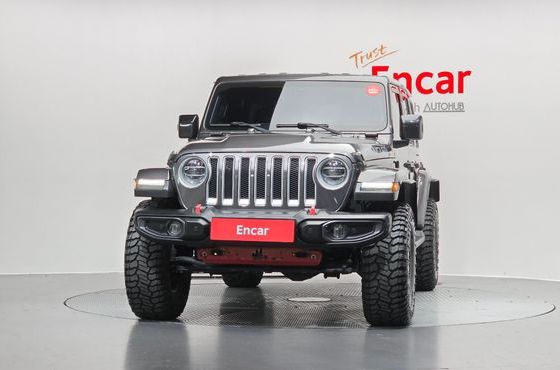 Jeep Wrangler 2.0 Sahara 4Door — пробег 182 135 км — фото 3 из 5