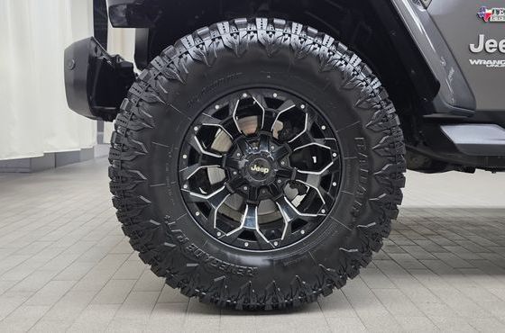 Jeep Wrangler 2.0 Sahara 4Door — пробег 182 135 км — фото 5 из 5