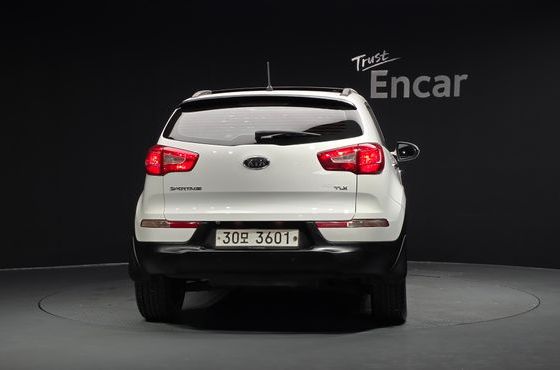Kia Sportage Diesel 2WD TLX Premium — пробег 133 332 км — фото 4 из 5