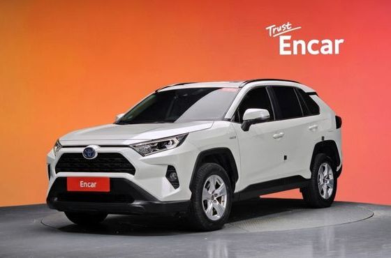 Toyota RAV4 2.5 2WD Hybrid — пробег 46 818 км — фото 1 из 5