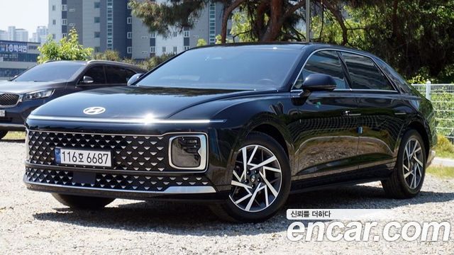 Hyundai Grandeur 2,5 Gasoline 2WD Premium — пробег 15 800 км — фото 2 из 5