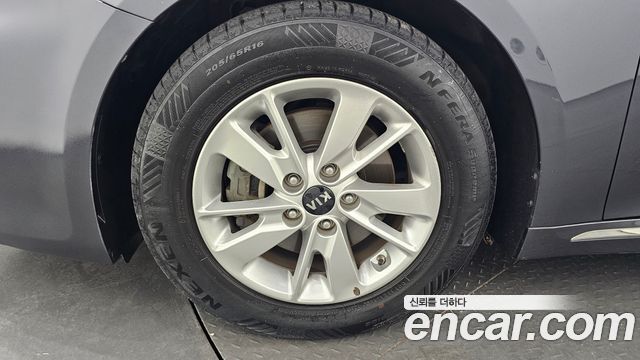 Kia K5 из Кореи Encar