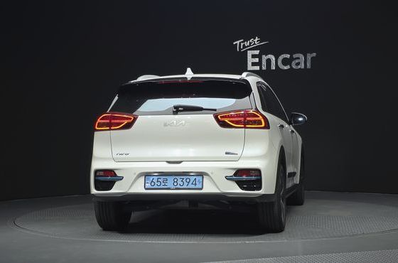 Kia Niro Noblesse — пробег 75 365 км — фото 4 из 5