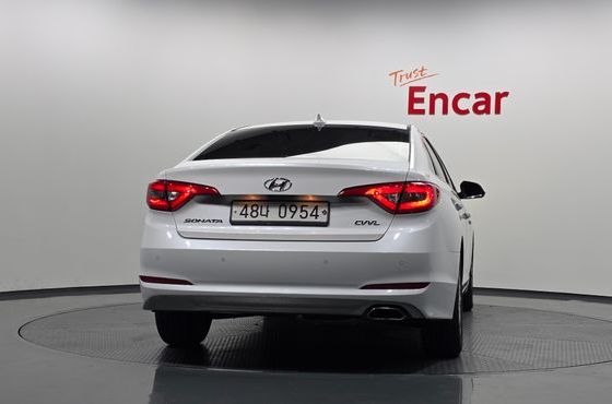 Hyundai Sonata 2.0 Style Special — пробег 169 049 км — фото 4 из 5