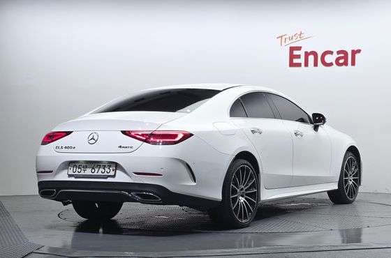 Mercedes-Benz CLS-Class CLS400d 4MATIC AMG Line — пробег 81 127 км — фото 2 из 5