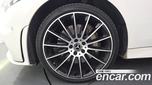 Mercedes-Benz CLS-Class из Кореи Encar