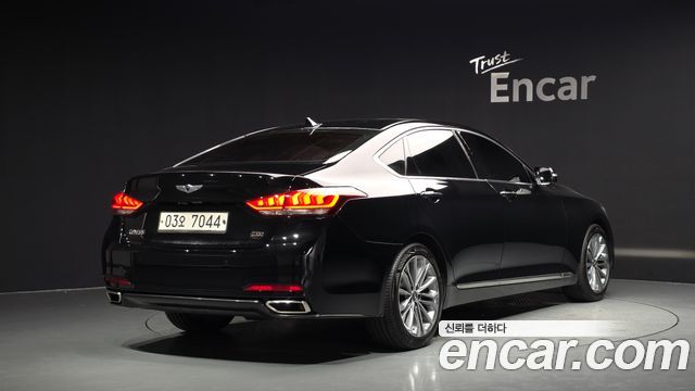 Hyundai Genesis из Кореи Encar