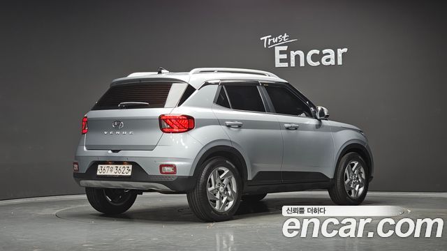 Hyundai Venue из Кореи Encar
