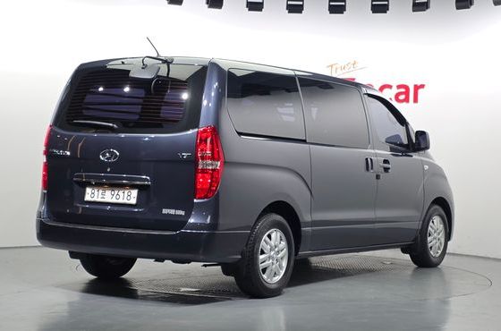 Hyundai Starex 3-Seater VAN Smart Special — пробег 144 051 км — фото 2 из 5