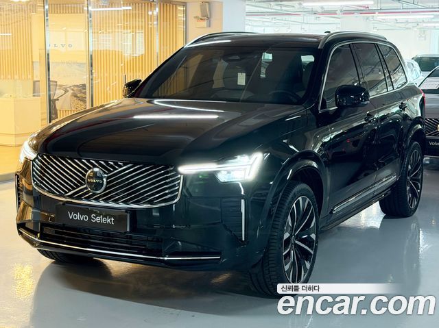 Volvo XC90 B6 Ultra Bright — пробег 1 091 км — фото 1 из 5
